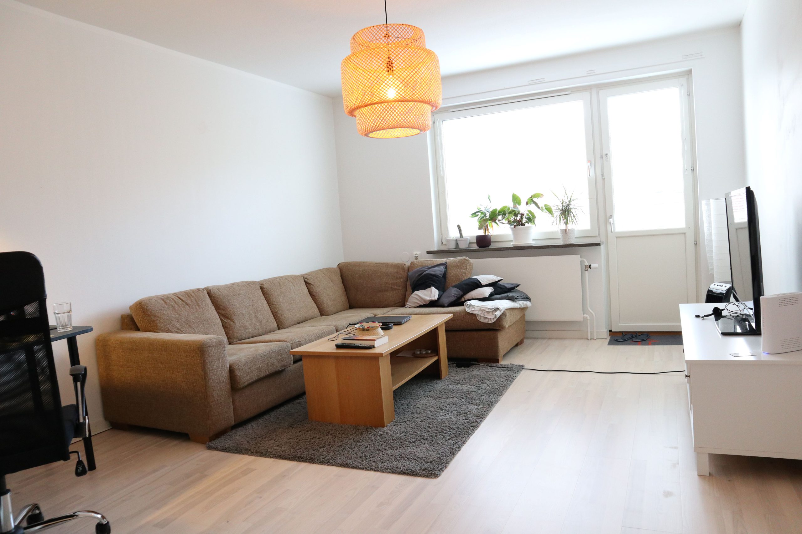 Renoverad lägenhet uthyres möblerad